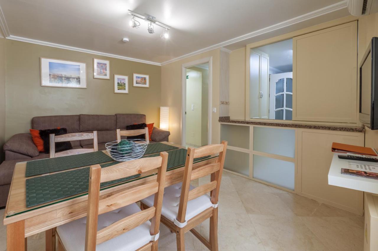 Acogedor Apartamento Junto A La Plaza Del Salvador Séville Extérieur photo